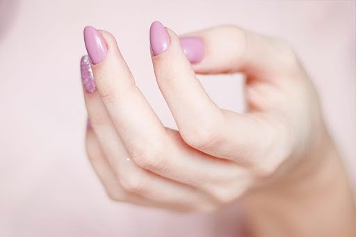 how to strengthen nails
